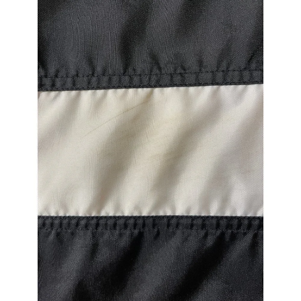 Nike Boy's Black White Lightweight Windbreaker Full Zip Jacket Size 14/16 Large - Picture 3 of 9